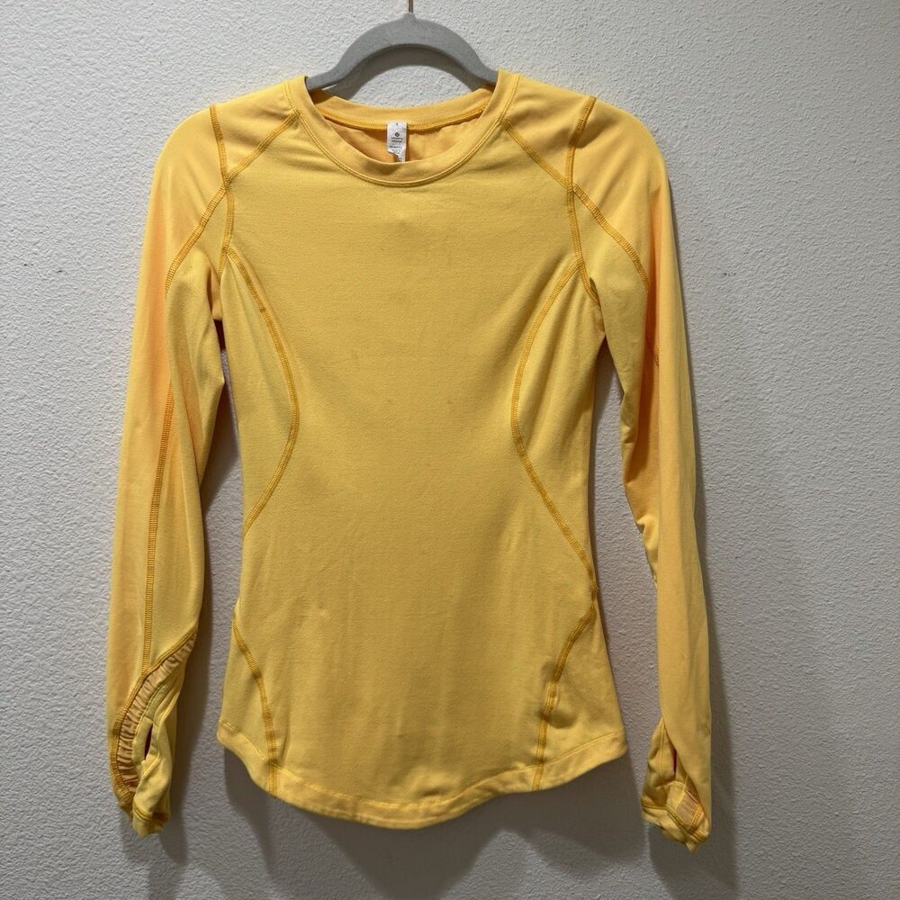 Lululemon Run Reflect Long Sleeve size 4 Moisture Wicking Pullover Shirt Yellow
